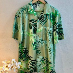 Monterey Club, Sz L, NWT Green Dry Wicking Shirt